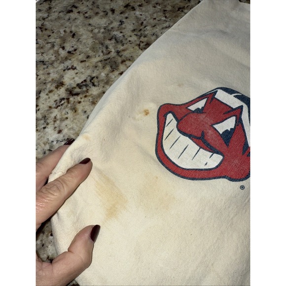 VINTAGE CLEVELAND INDIANS CANVAS TOTE BAG Wahoo Logo 1990 (4936) - Picture 2 of 9